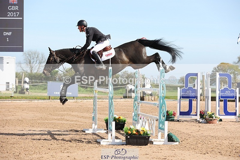 250427-155522-18234 - Cls 24 - 1 Star Gold Tour