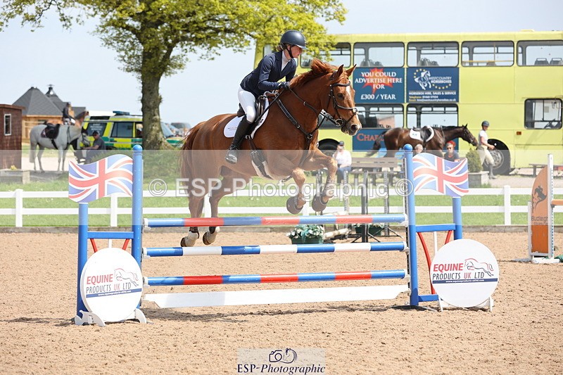 240510A-140020-07393 - Cls 17 1.05m National Am Quali