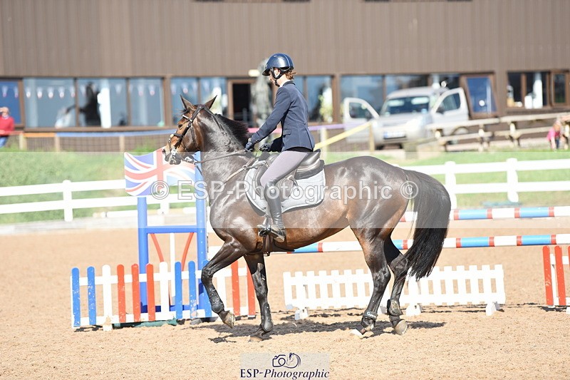 230915A-145024-00689 - Cls 12 1.05m Amateur Qualifier