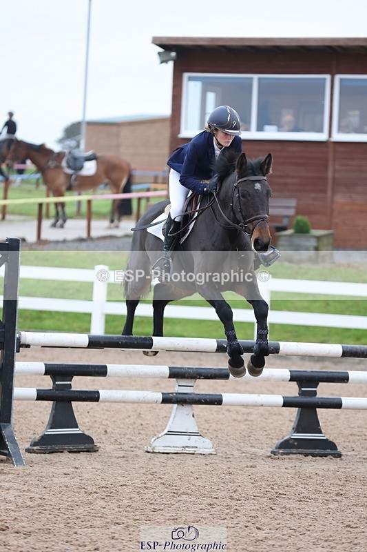 241101A-081008-00087 - FRI Cls 2 British Novice and 90cm Open