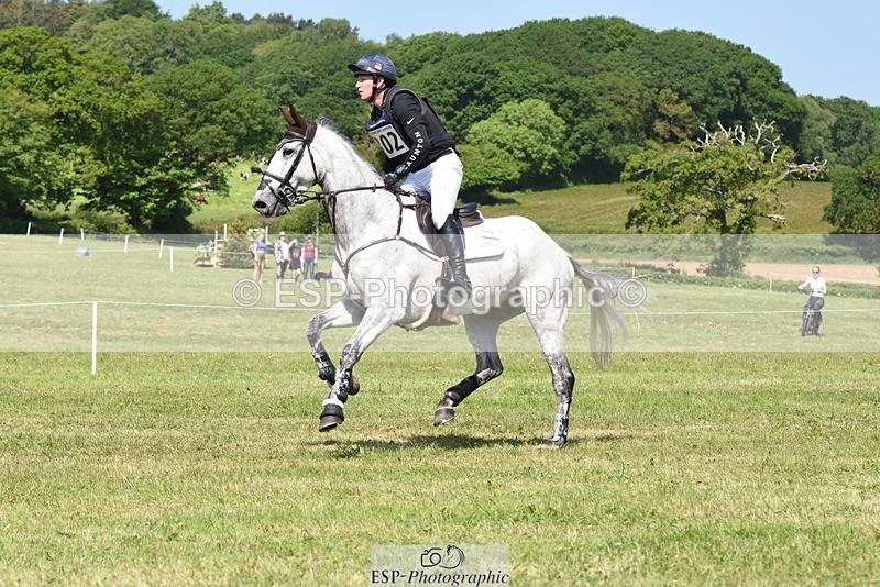 230527-110736-08793 - 302-EN_TARO_DES_VERNIER-Oliver_Townend-XC