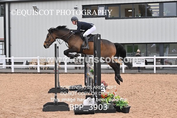 BPP_3903 - CLASS 16 SUN Senior Newcomers/1.10m Open