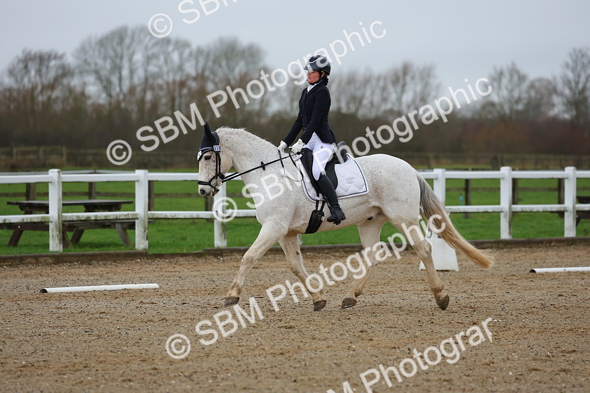 SBM_003106 - Class 6 - Novice 4