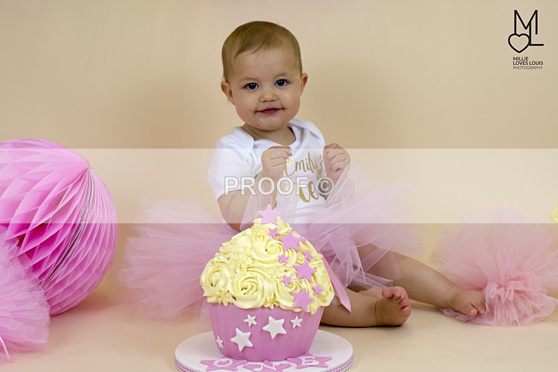 Emilys Cakesmash34 - Cake Smash Celebrations