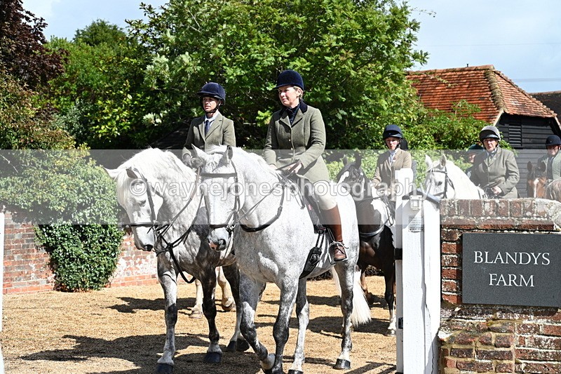WJ7_7161 - Berks & Bucks at Blandy’s Farm 31-08-25