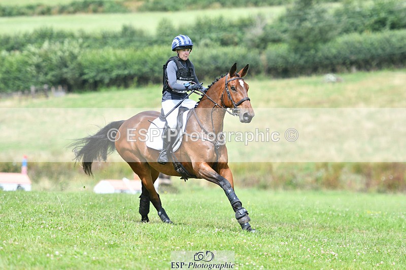 240804-135058-15000 - 472-Lucy_Woolams-ZATESSA'S_CLASSIC