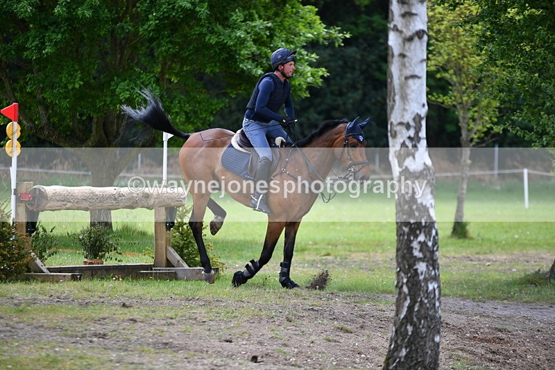 WJ5_5109 - Time 12:04 to 13:05