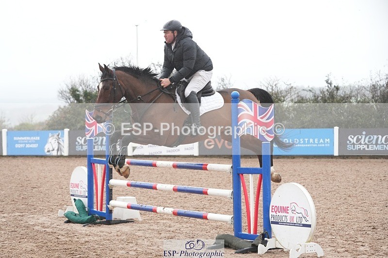 251107-120840-00688 - Cls 4 Snr 1.05m Open