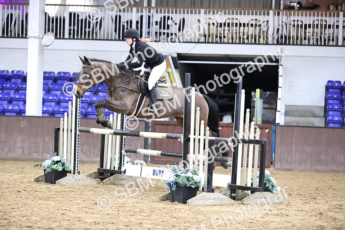 SBM_2142 - Class 8 - Nupafeed Supplements Senior Discovery/ 1m Open