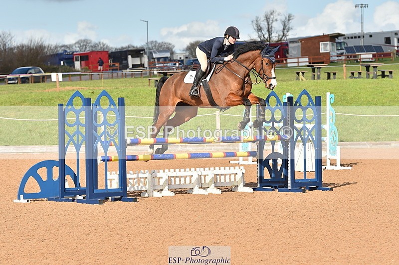 240306A-141918-01625 - Cls 4 Newcomers and 1.10m Open