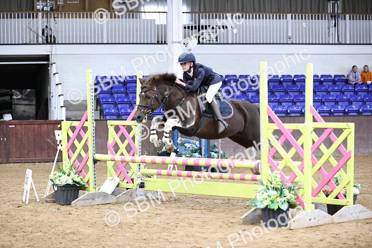 SBM_001739 - Class 9 - Pony Intro 70cm Open