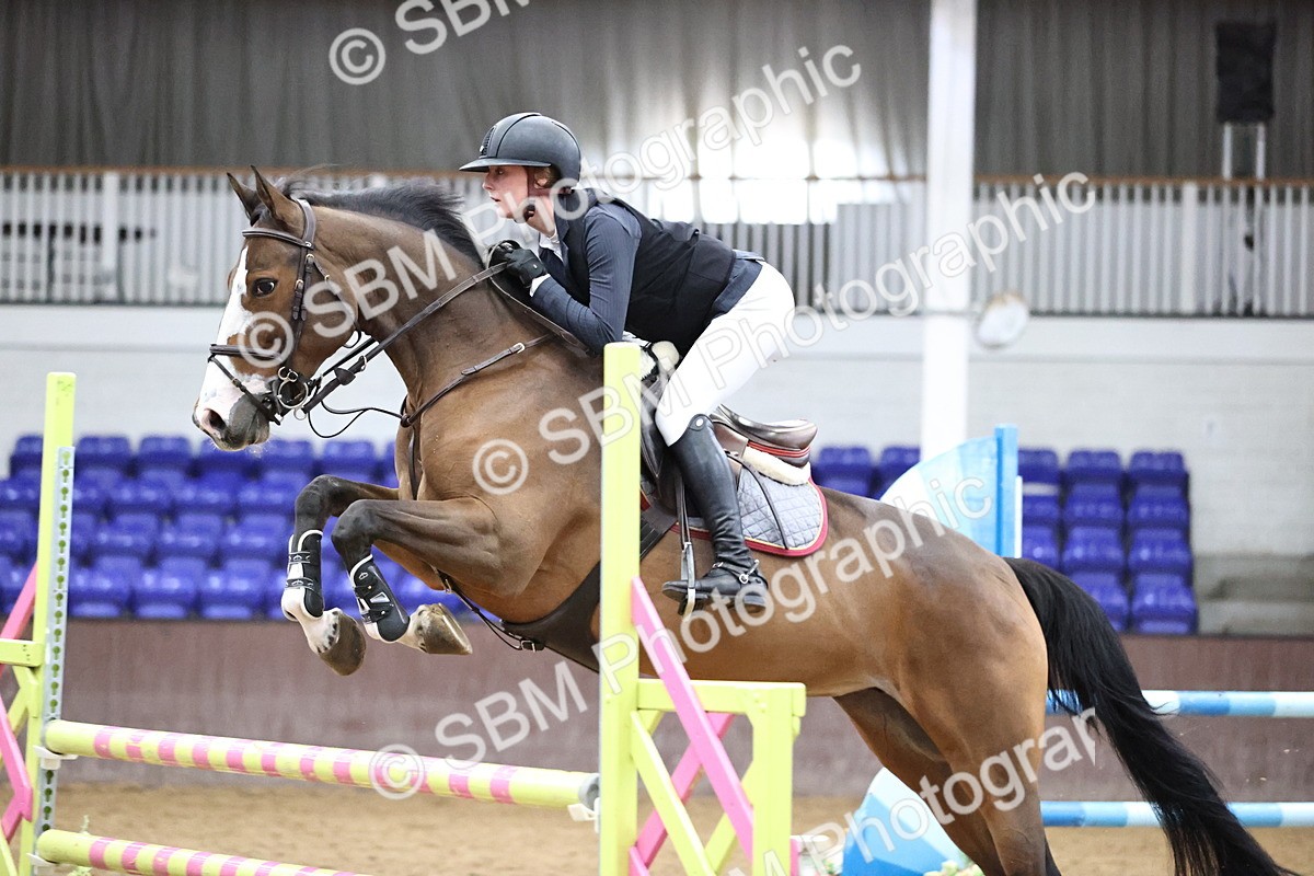 SBM_001251 - Class 5 - Blue Chip Pony Newcomers 1.00m Open