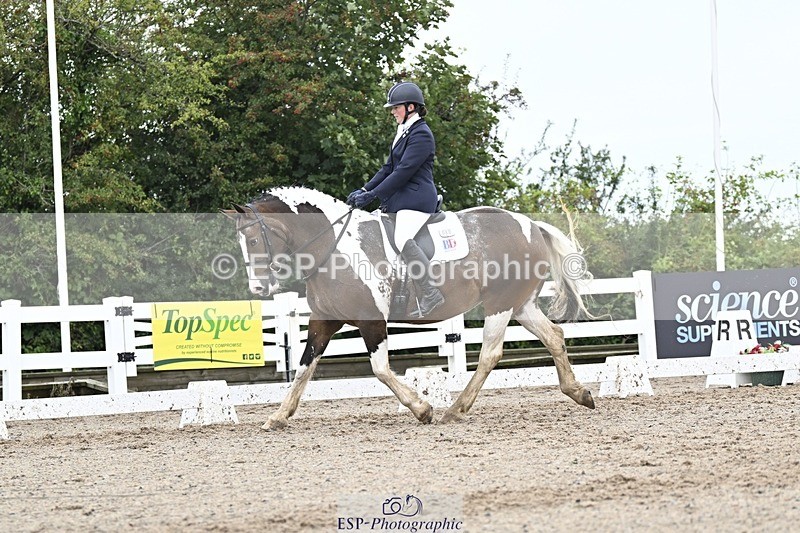 250907-123555-08068 - 080-Rebecca.MorrisSally.XIII