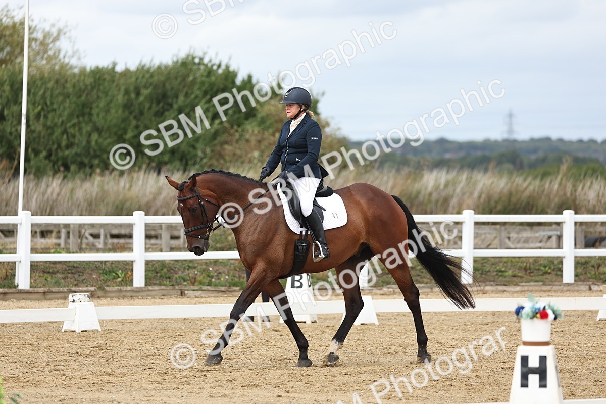 SBM_002607 - Class 7 - Novice 2 Warm Up