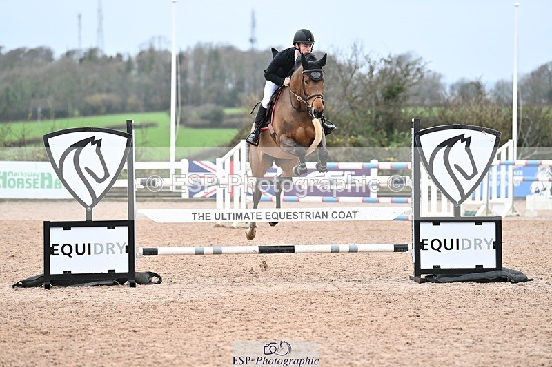 241206-135820-01031 - Cls 6 Foxhunter and 1.20m Open