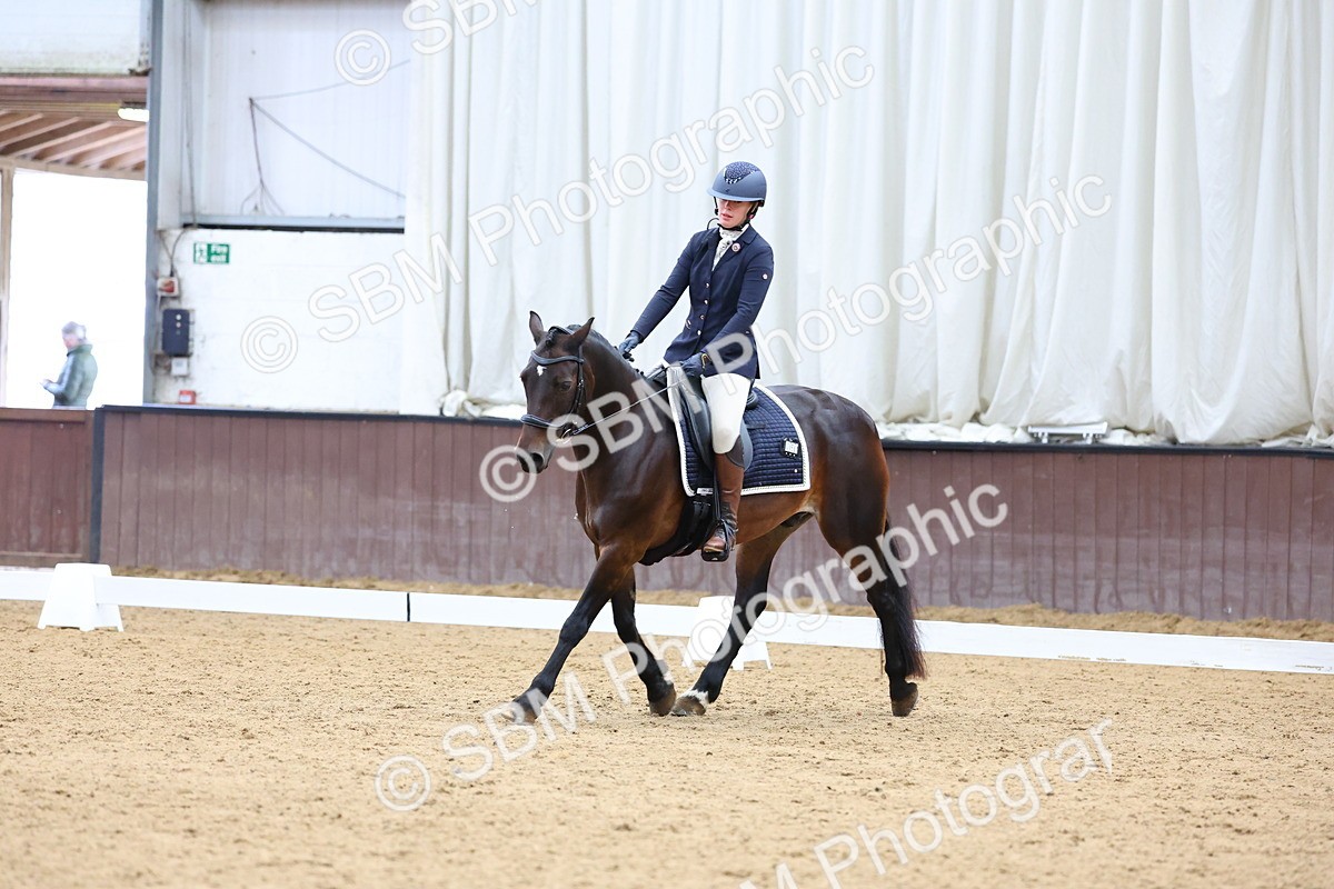 SBM_002327 - Novice 2