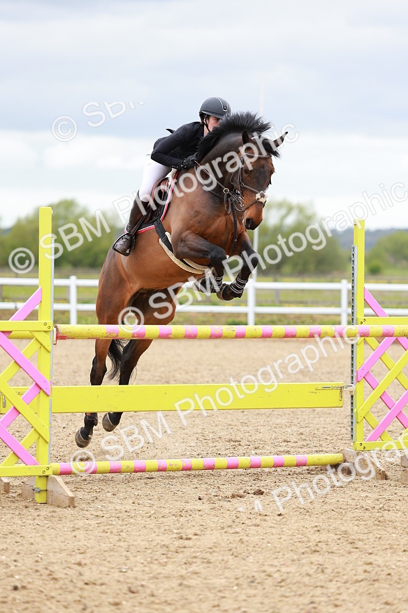 SBM_002570 - Class 11 - Senior Foxhunter - 1.20m