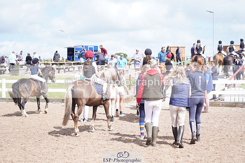 240809A-143158-01258 - Chase Me Charlie