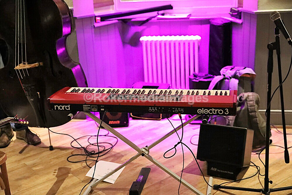 Joe-2 - Joe Webb Music