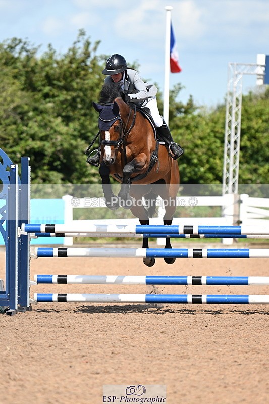 240728A-110338-08302 - Cls 35 Snr Discovery and 1m Open