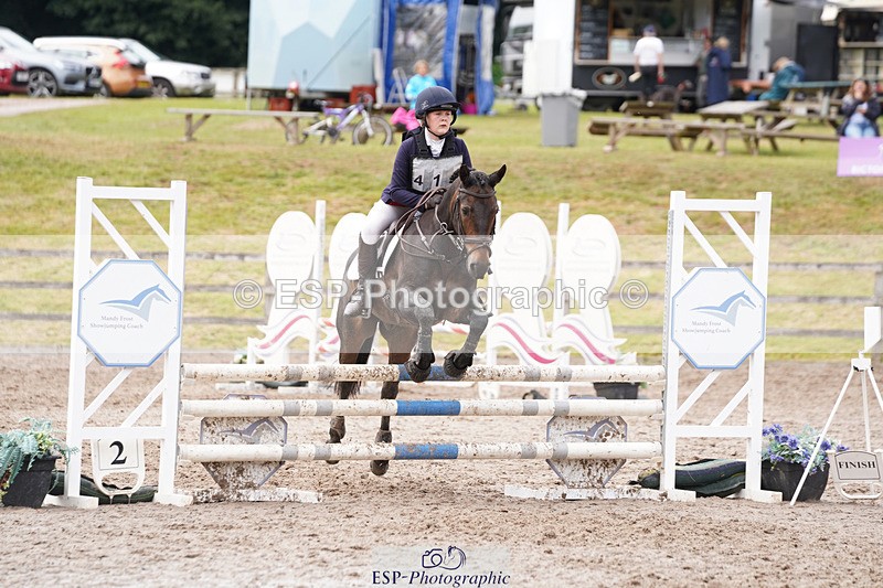 240824X-123048-24100 - 80cm Round 1 12.00 to 13.00