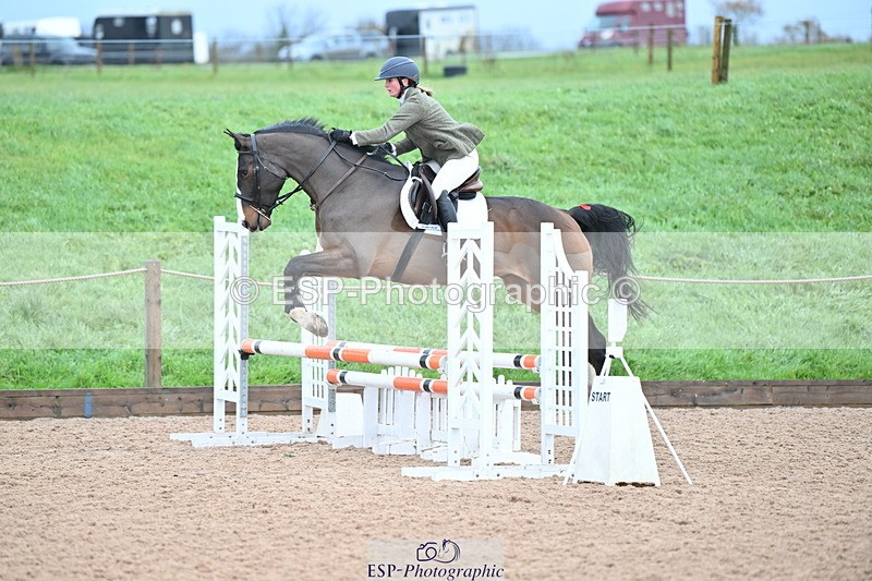 231203A-110006-00697 - Cls 16+17 Club and Schools 80cm