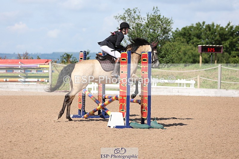 240714A-095044-01614 - Cls 3 A&B Pony BN & 80cm Open