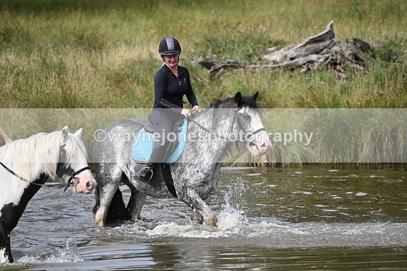WJ7_1047 - Time at Water 10:09 to 10:47