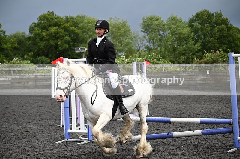WJ6_0238 - Class 13 Novice 60cm