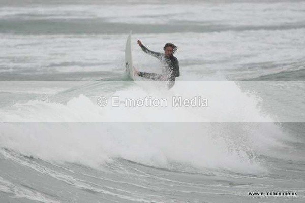 SU 110509-3 - Surf May 09