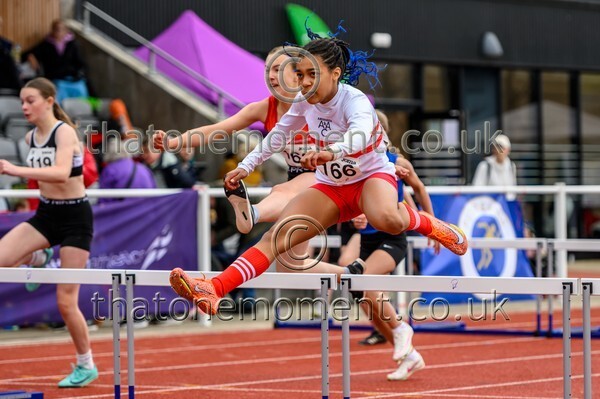 ComMast25-919512 - Track Female Set One