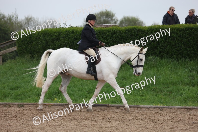 20260504-1085 - Class 14 - Cob and Hunter