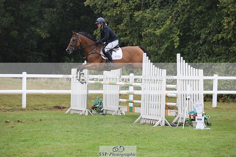 250830A-133706-06728 - Cls 16 Snr Newcomers and 1.10m Open