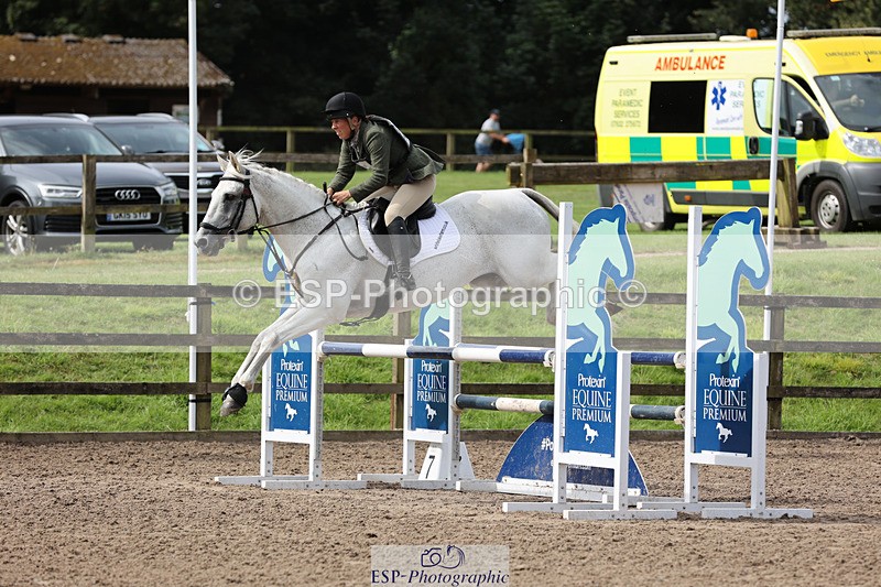 240804-102527-11047 - 411-Kim_Parker-ASHFORD_CLEAVE_ITS_PHENOMENAL