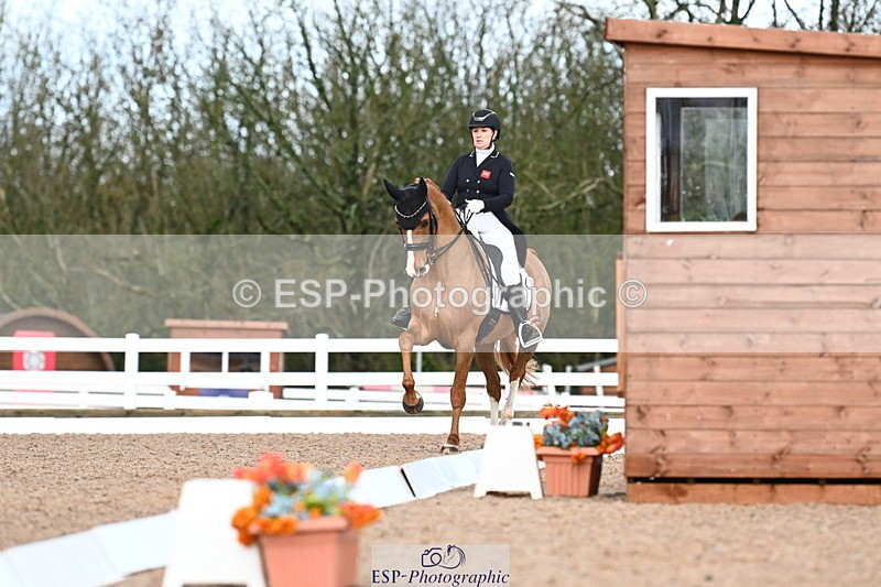 240218A-103636-06042 - 109-Sara.Gallop-Jovano