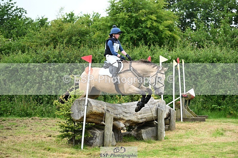 240623-100100-00710 - BE 90 XC 09-35 tro 10-30