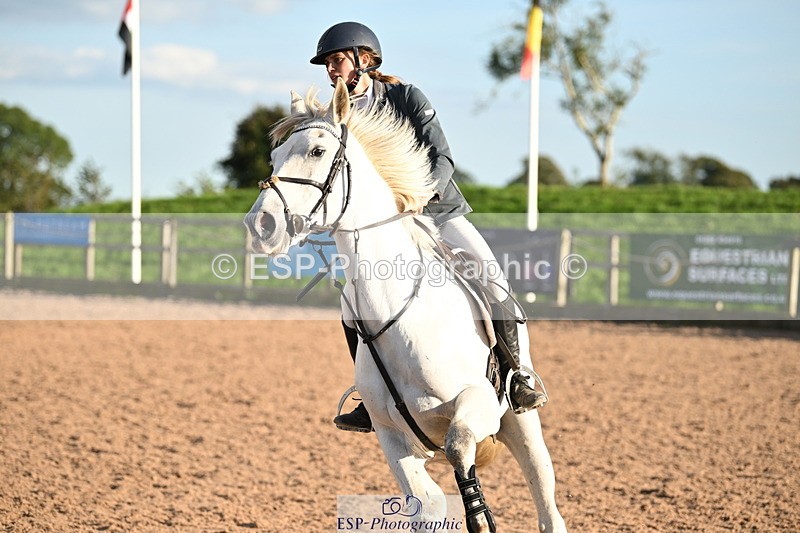 240913A-174352-05462 - Cls 19 Snr 1m Open Speed Derby