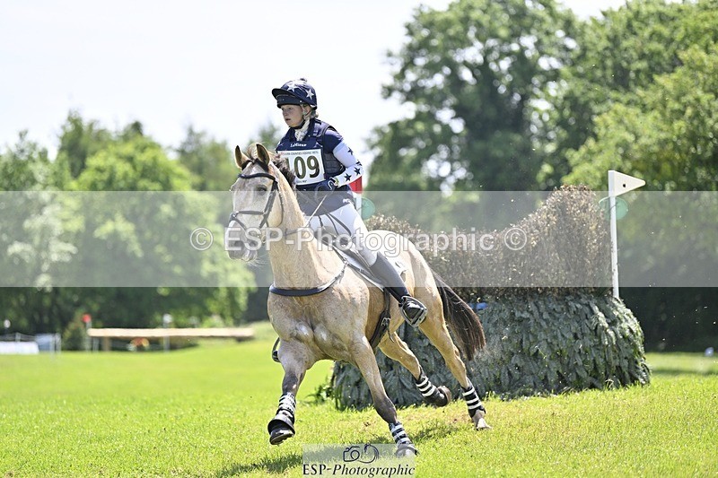 240525-130215-13608 - 109-MJM_BOBBY_DAZZLER-Rosie_Ringer