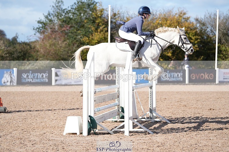 251025-130450-00466 - Cls 9 Pony Winter Discovery and 90cm