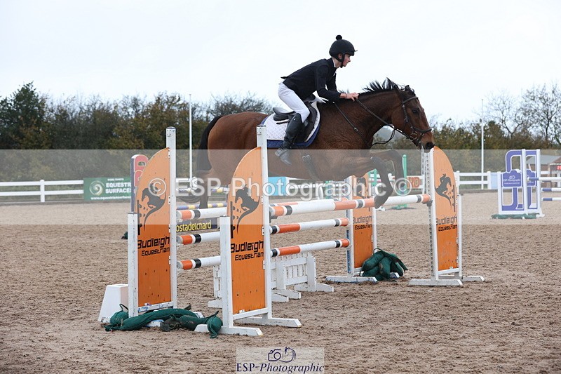 231112A-124754-04195 - Cls 19 Snr 1.05m Open