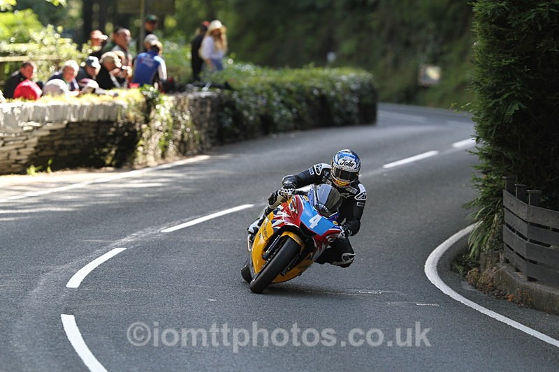 FOM_0864 - Classic TT Lap of honour