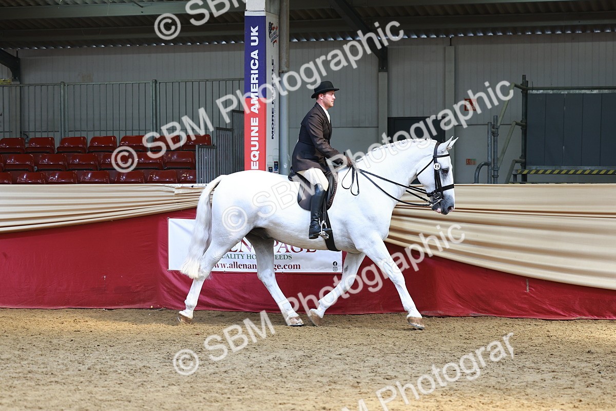SBM_23306 - class 906 - Supreme Final - Ridden Pre Vet