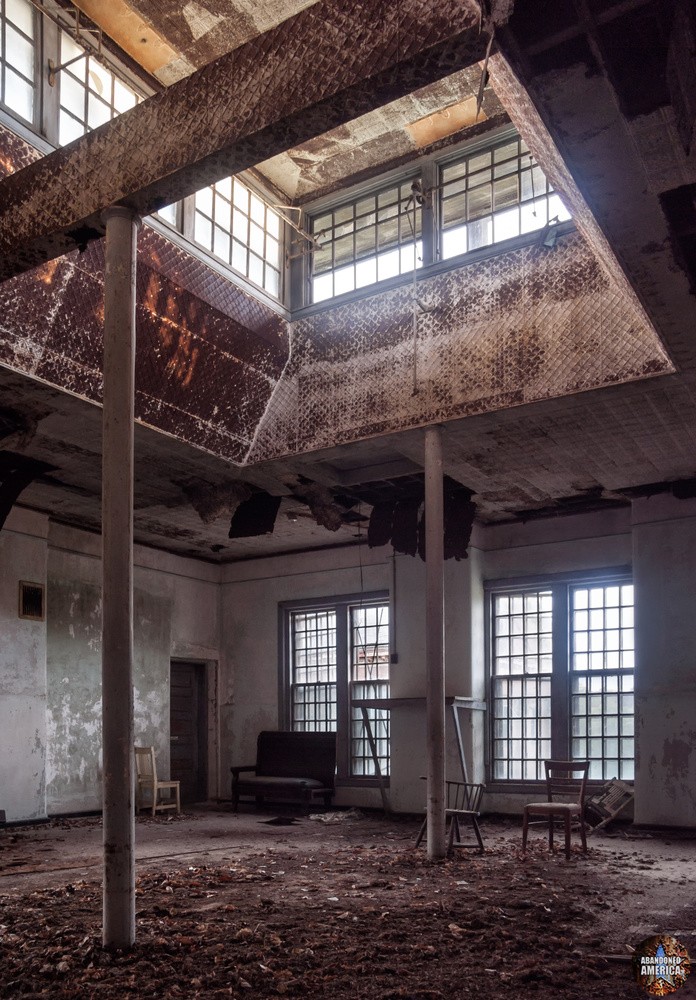 'a world of missing pieces', Taunton State Hospital (Taunton, MA) - Matthew Christopher's Abandoned America