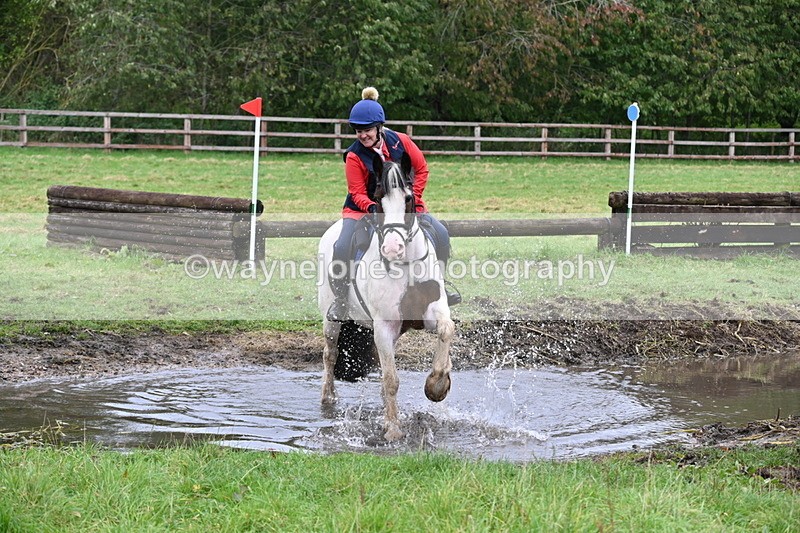 WJ6_6293 - Time at Photographer 12:41 to 13:05