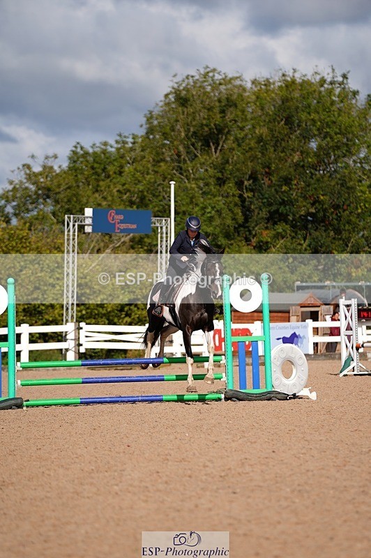 250921-110624-02571 - Cls 21+22 Club and Schools 70cm