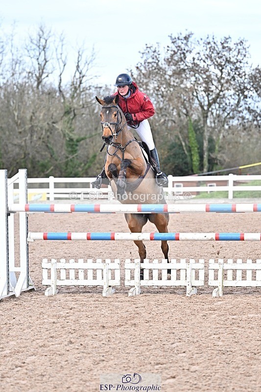 251126-132733-00578 - Cls 5 Foxhunter and 1.20m