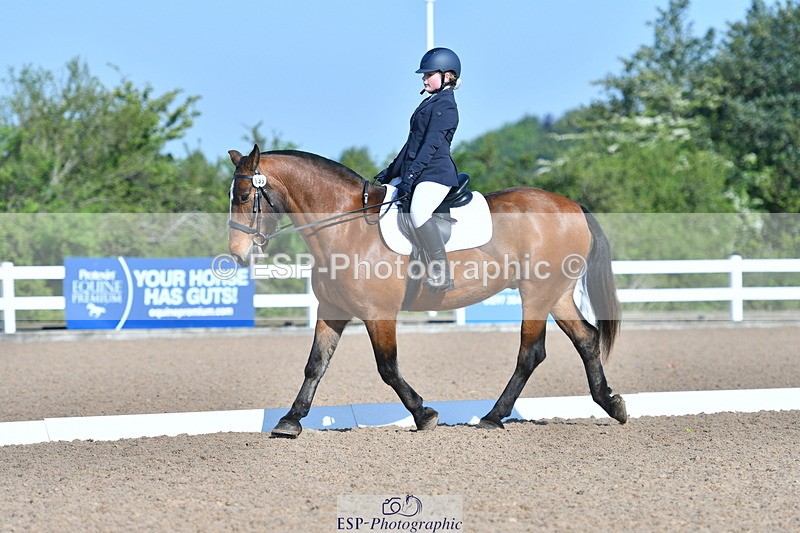 230520A-090431-01570 - Cls 1 Intro A