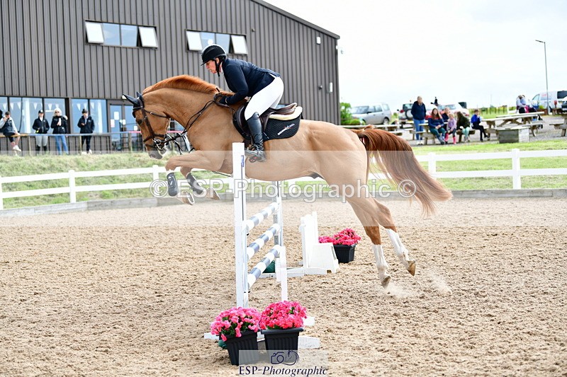 240524A-100726-02412 - Cls 21 British Novice and 90cm Open