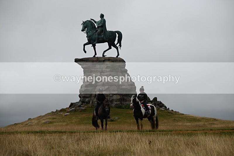 DSC_1873 - Time at Statue 12:13 to 12:32