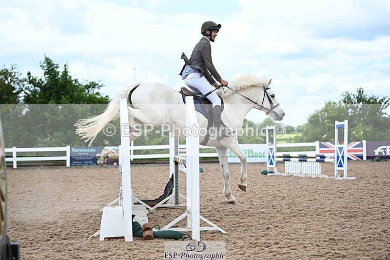 240608A-133758-01179 - Cls 10 Pony Discovery and 90cm Open